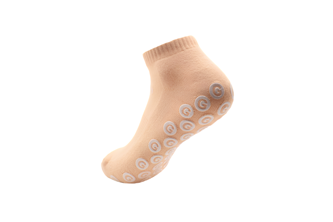 GearFit Nude Pilates grip socks in beige, alternate view