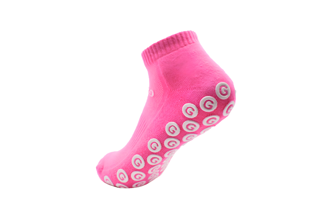 GearFit Rosé Pilates grip socks in pink, alternate view