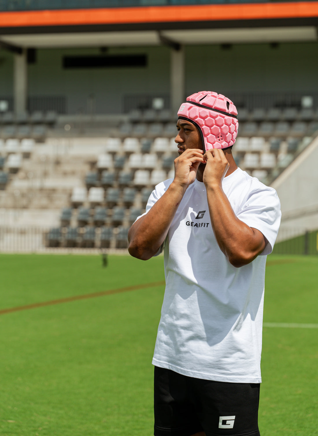 GearFit Rosé rugby headgear in pink