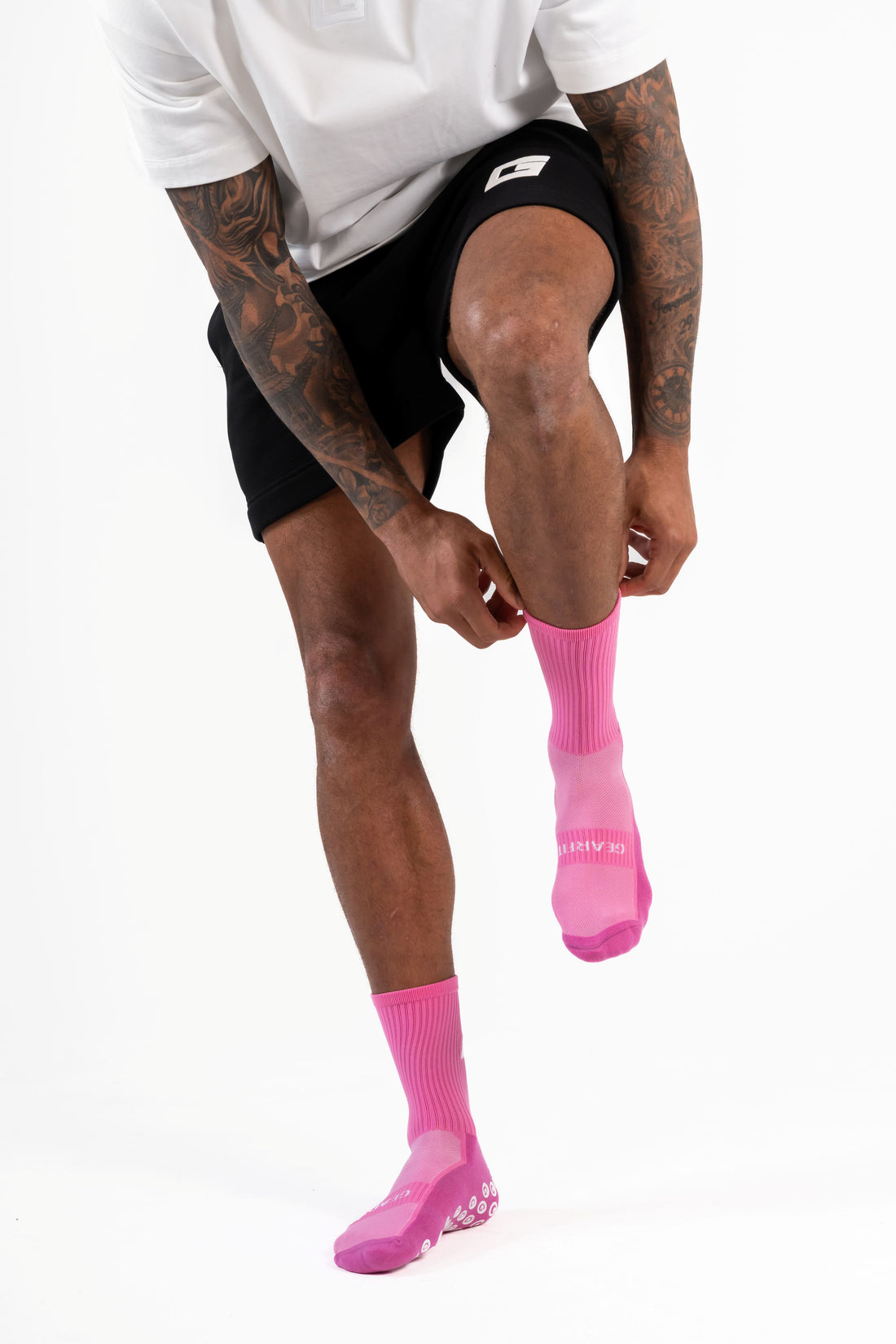 GearFit Rosé grip socks in pink