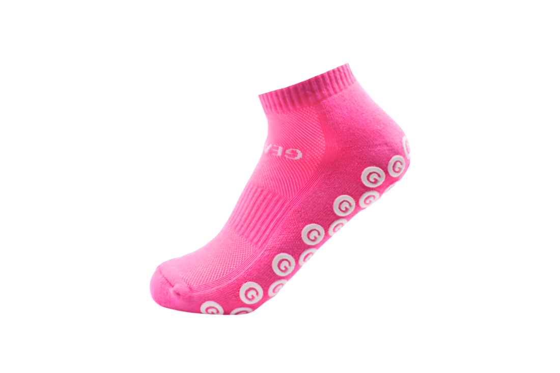 GearFit Rosé Pilates grip socks in pink